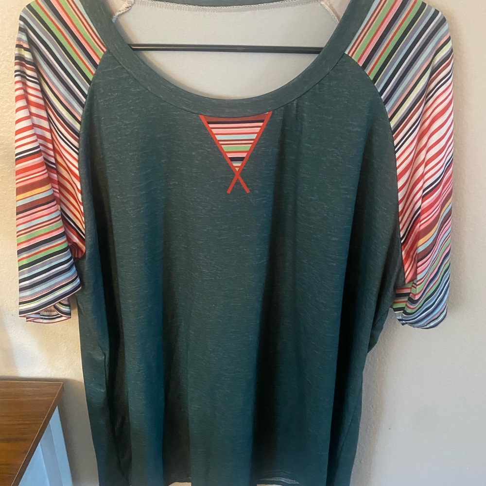 Faded Glory Multicolor Striped Sleeve Tee